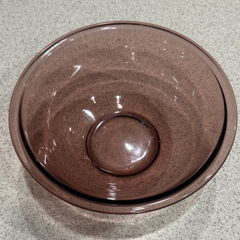 RARE Vintage Pink Cranberry Pyrex 2.5 L Bowl baking/mixing/ storage
